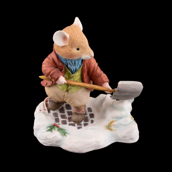 Foxwood Tales Mr. Mouse - Making way for Santa