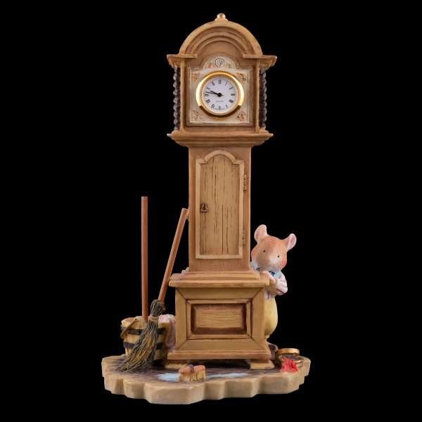 Foxwood Tales Pretty home - Grandfather clock